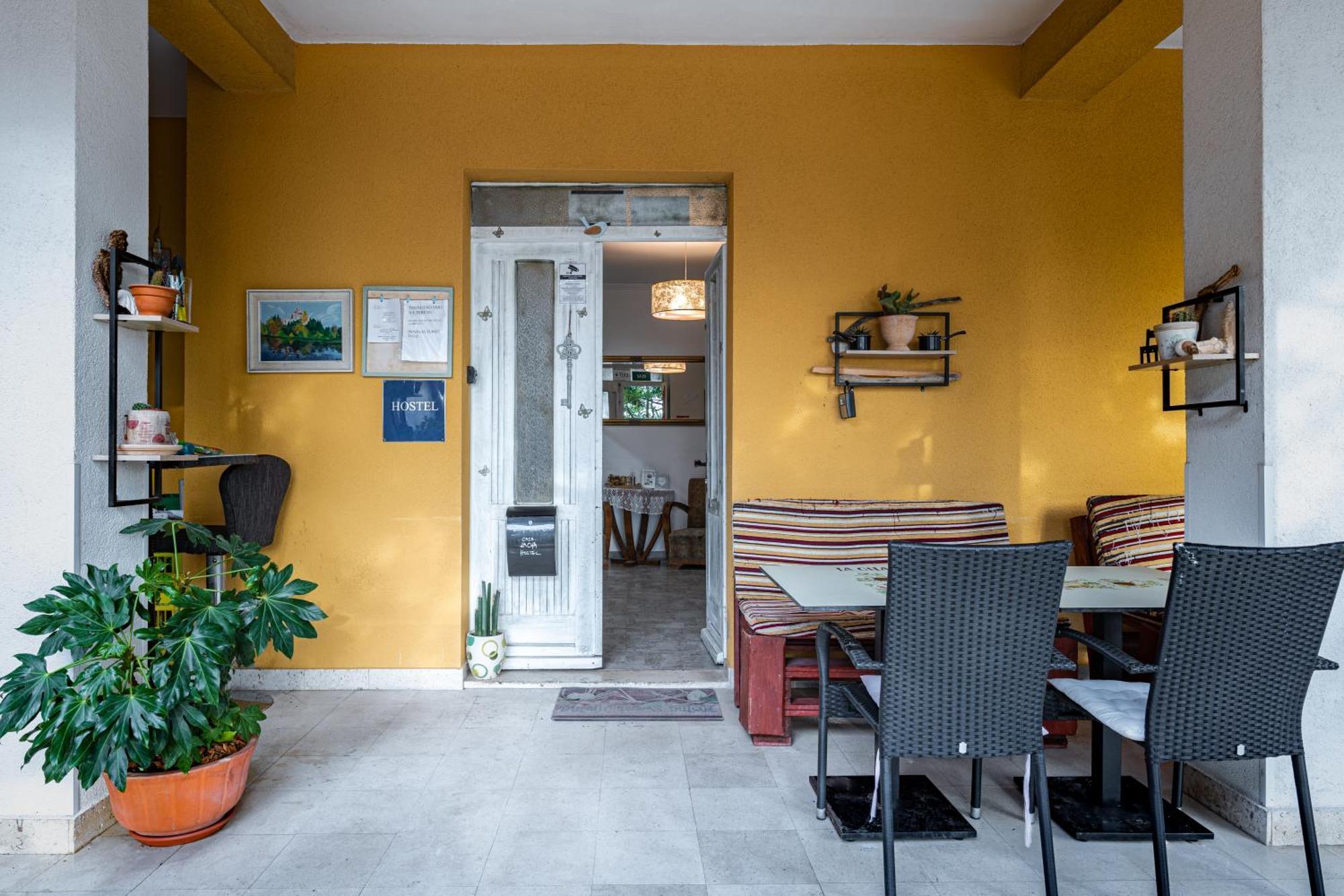 Hostel Casa La Cha Новалья Экстерьер фото
